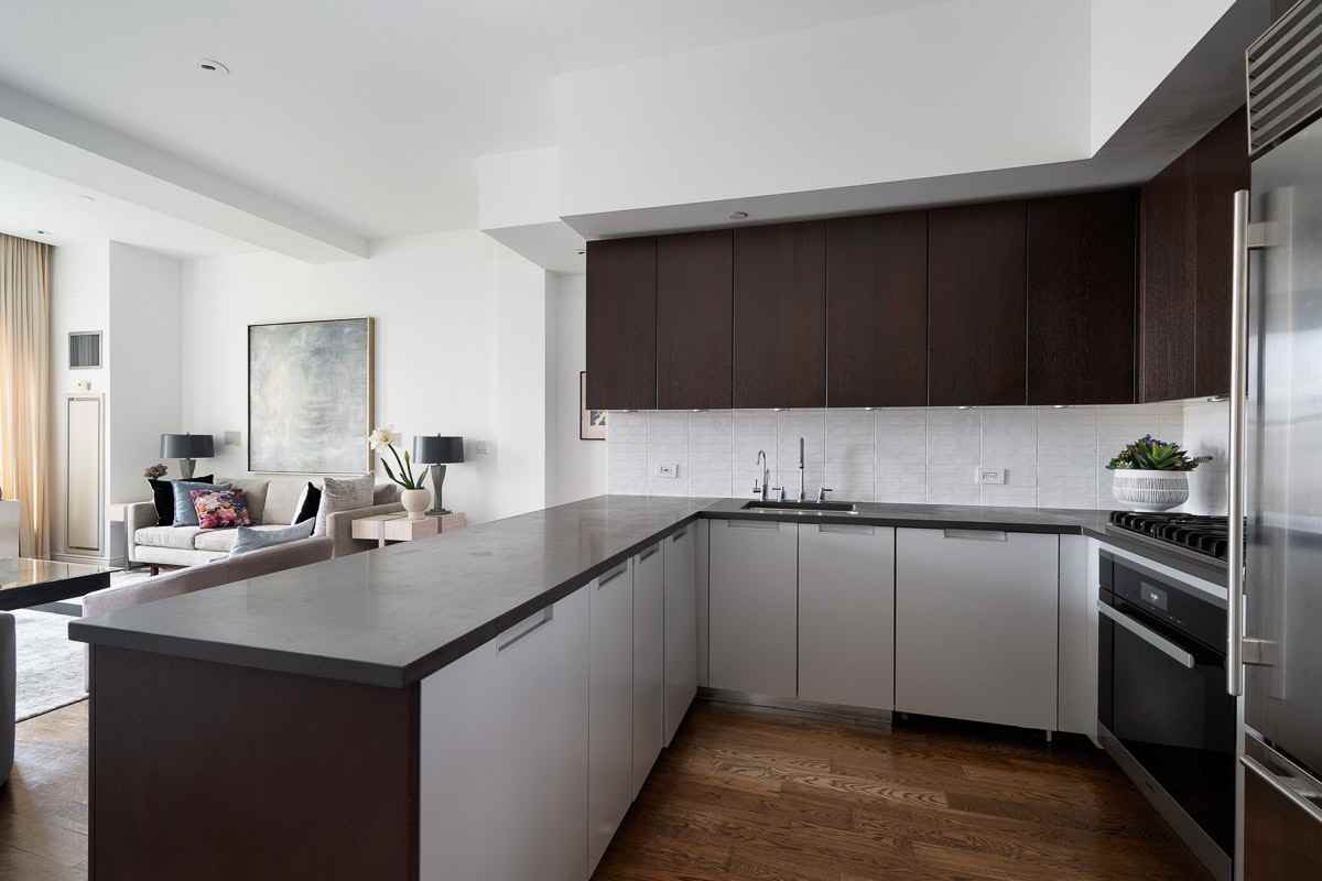 225 5th Ave #PHR - Photo 5 of 9