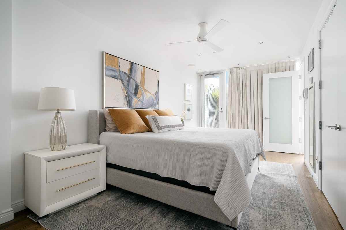 225 5th Ave #PHR - Photo 6 of 9