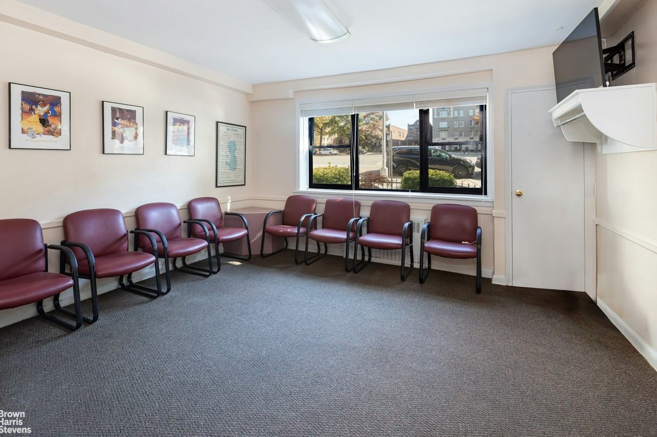 8314 4th Ave #GL - Photo 2 of 8