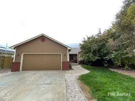 featured image of 618 Country Acres Dr