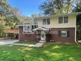 featured image of 2290 Old Holton Rd