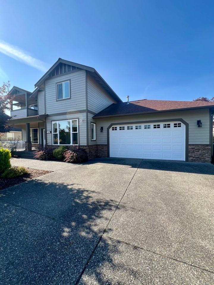 8669 Ashbury Court - Photo 2 of 50