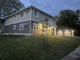 1008 E Madison St #2