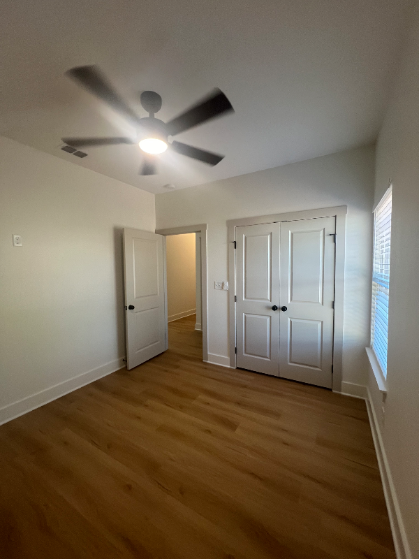 322 Inwood Dr - Photo 5 of 15