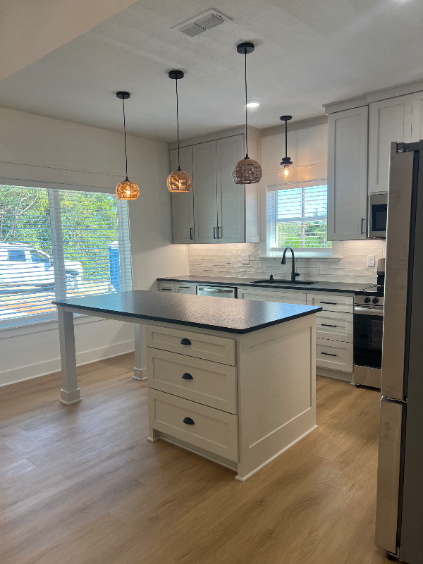 322 Inwood Dr - Photo 6 of 15