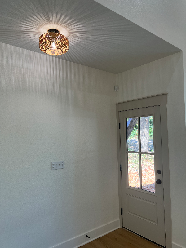 322 Inwood Dr - Photo 7 of 15