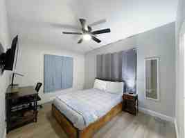 featured image of 321 4th Street