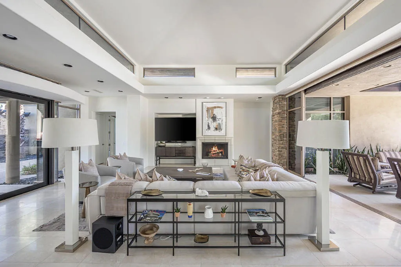 1126 Lake Vis - Photo 4 of 6