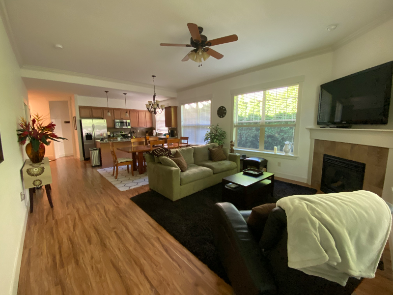 17620 Sydni Ct - Photo 2 of 10