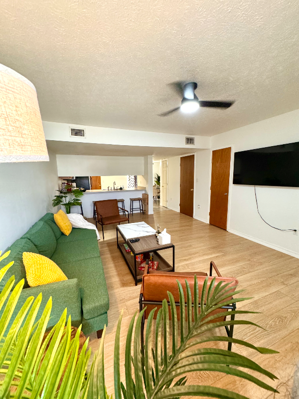 3 Chatelaine Cir Se - Photo 2 of 17