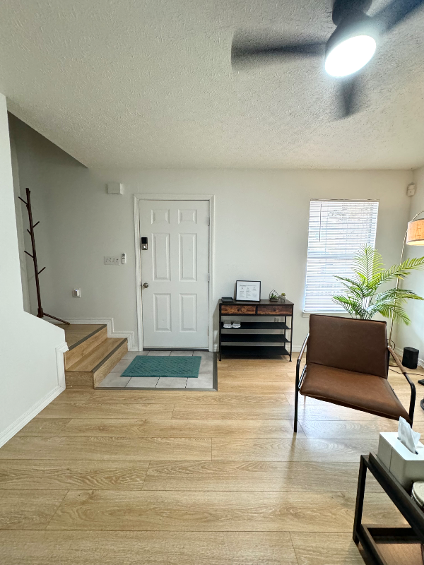 3 Chatelaine Cir Se - Photo 3 of 17