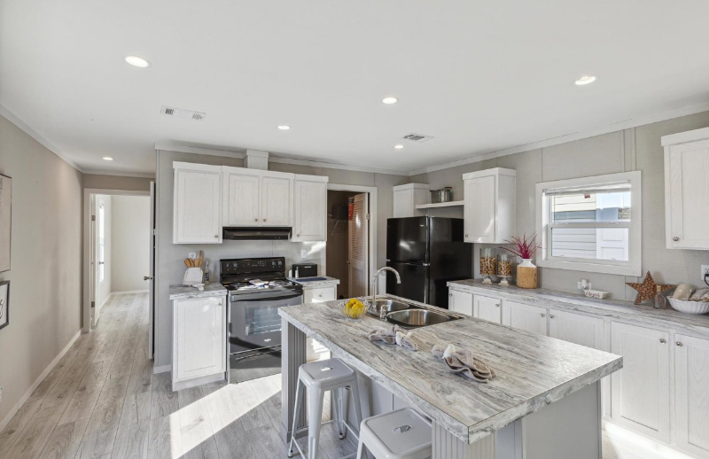 15930 Flores Curv #177 - Photo 2 of 16