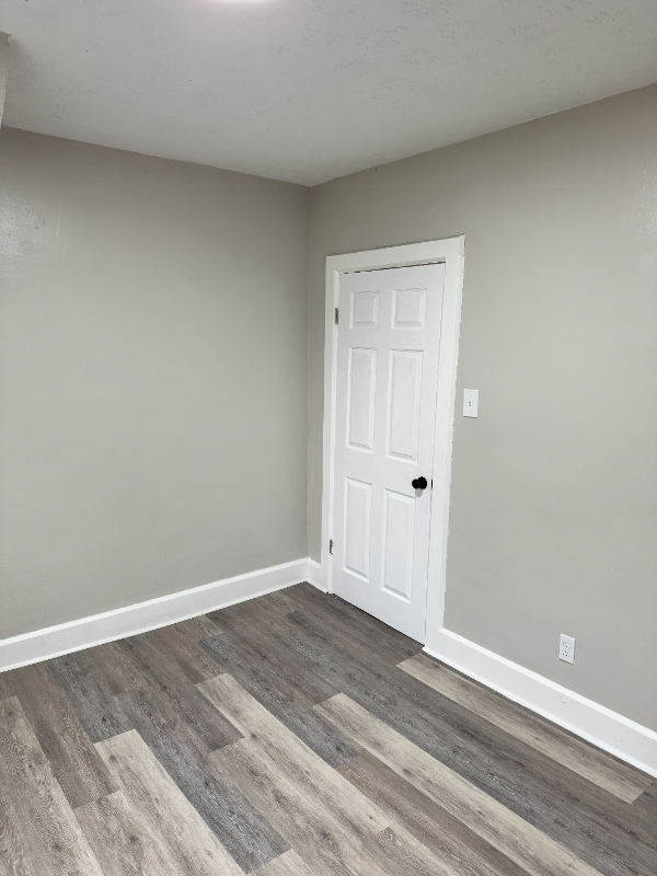 616 Jay Ave - Photo 3 of 20