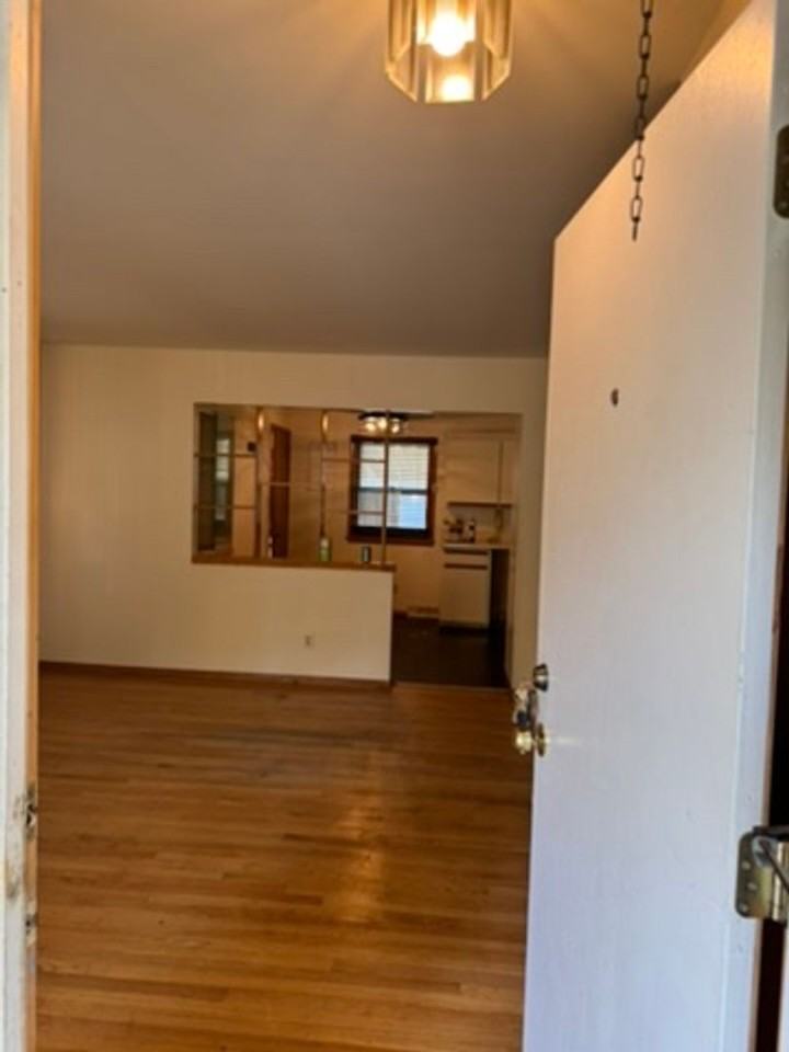 6483 N 51st St - Photo 2 of 23