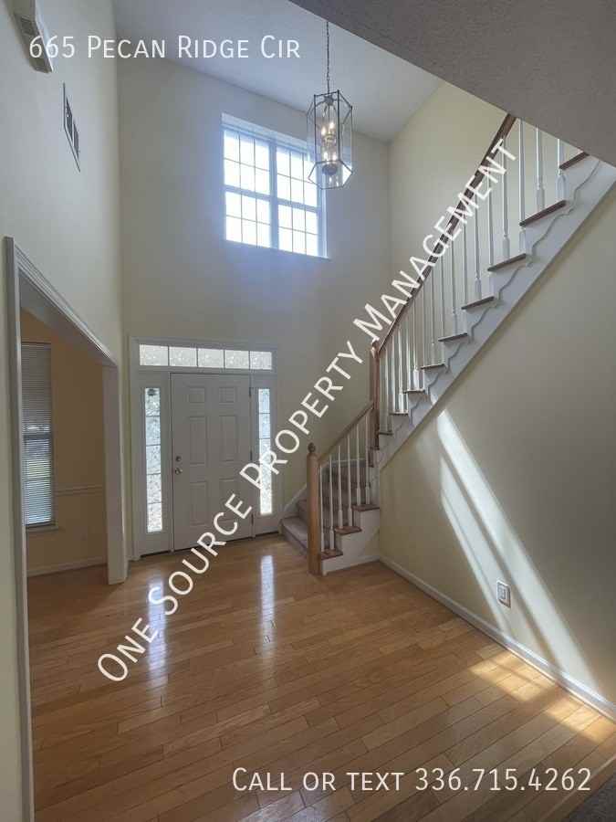 665 Pecan Ridge Circle - Photo 3 of 31