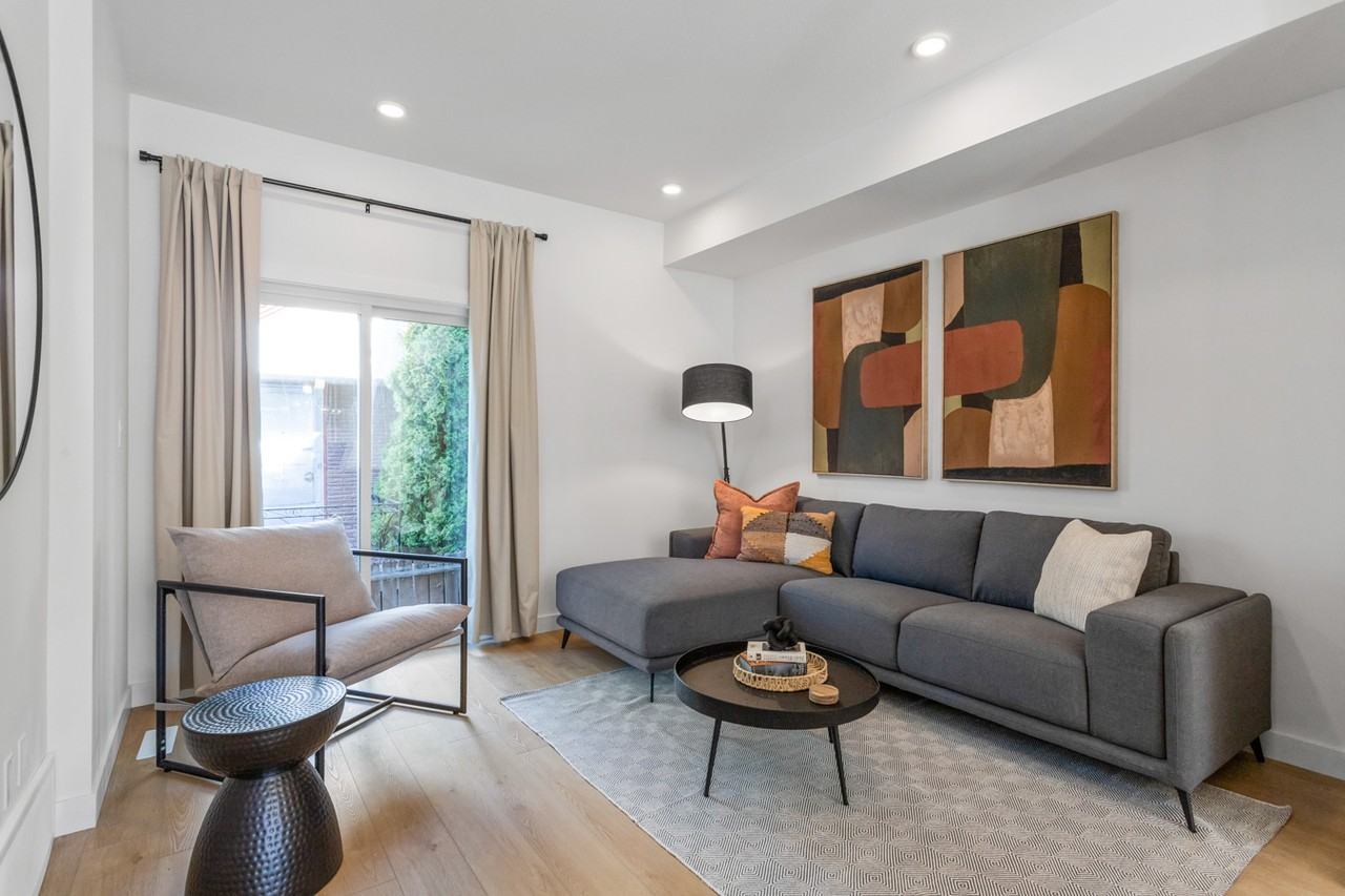 9817 153 St Nw - Photo 2 of 28