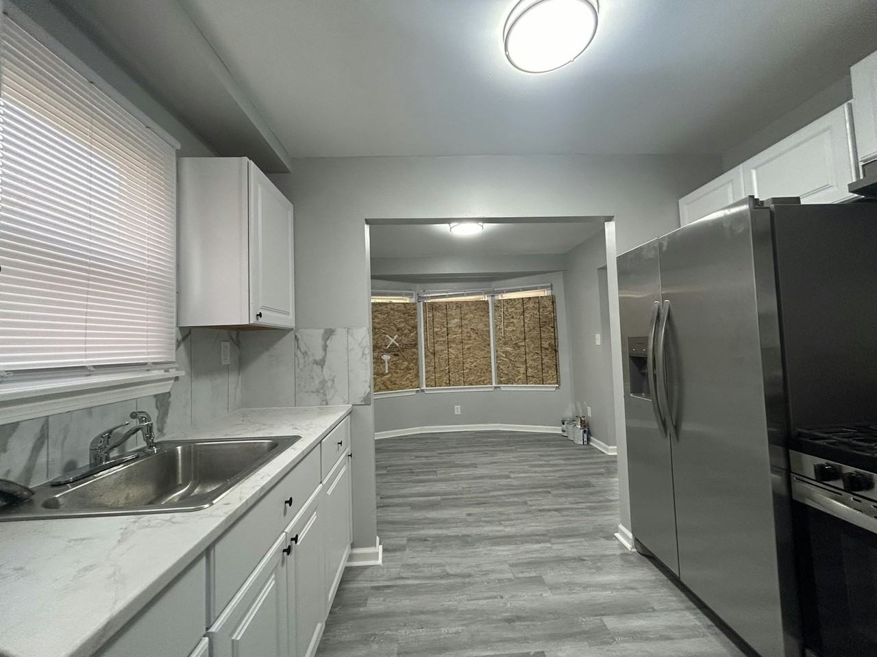 19645 Kingsville Street - Photo 5 of 38