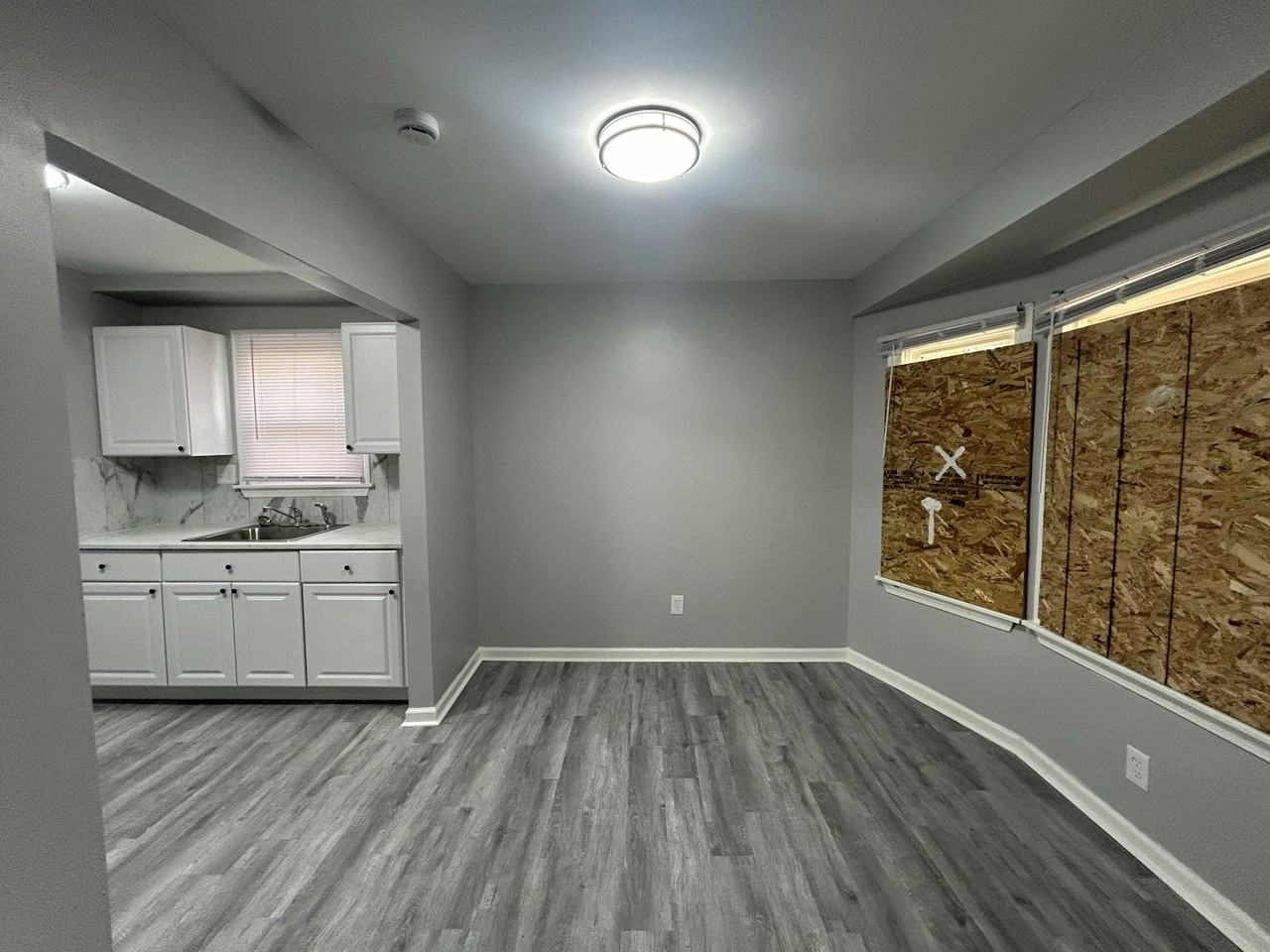 19645 Kingsville Street - Photo 6 of 38