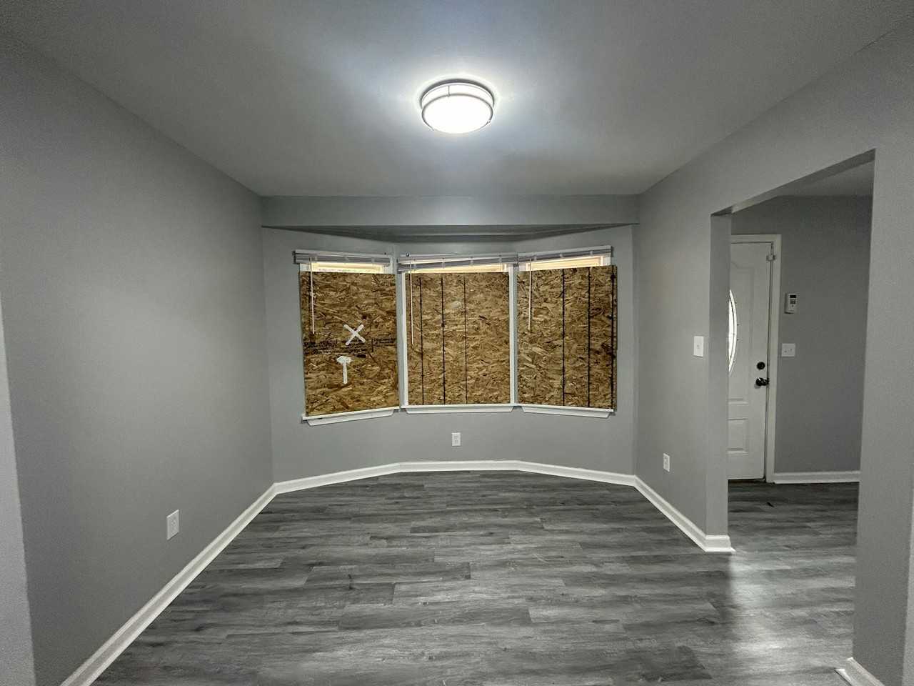 19645 Kingsville Street - Photo 7 of 38