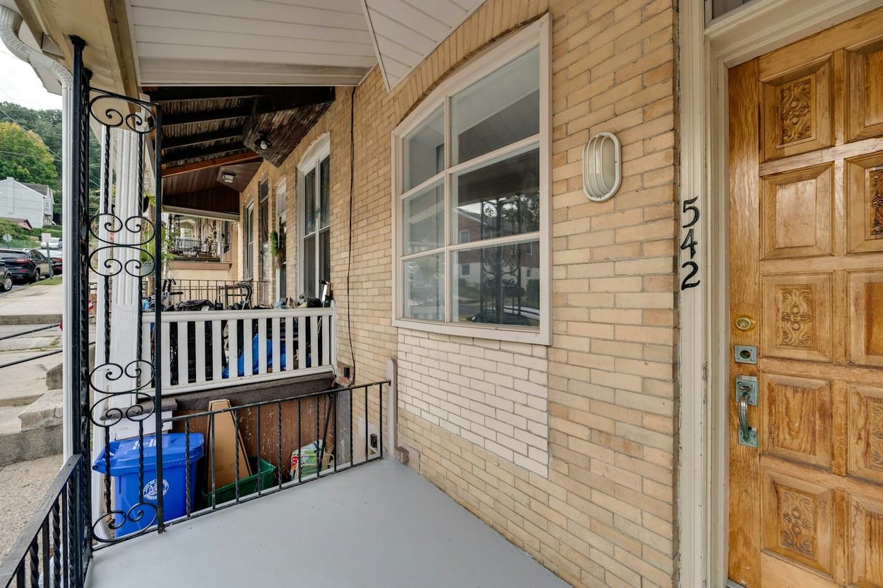 542 South 16th Street - Photo 2 of 24