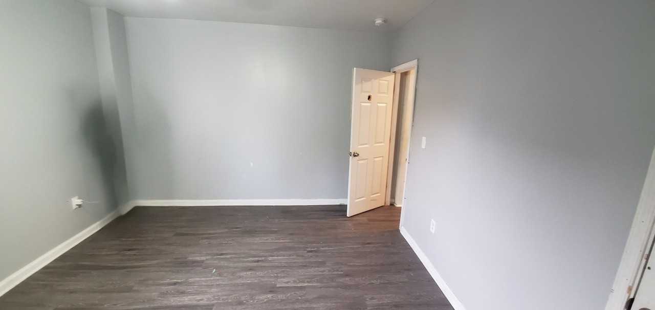 5046 Hazel Avenue, Unit 3 - Photo 5 of 5