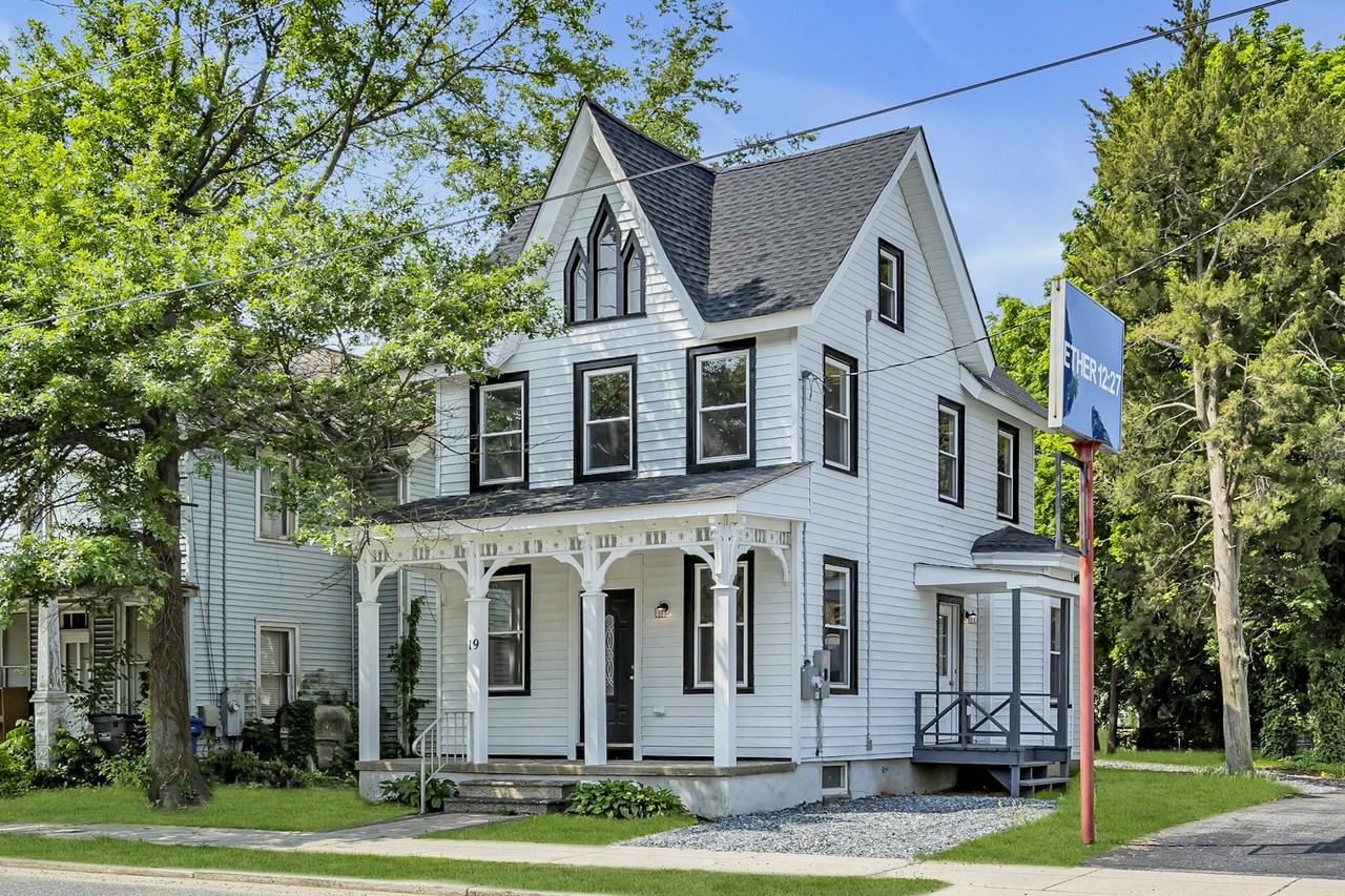 19 East Main Street - Photo 2 of 41