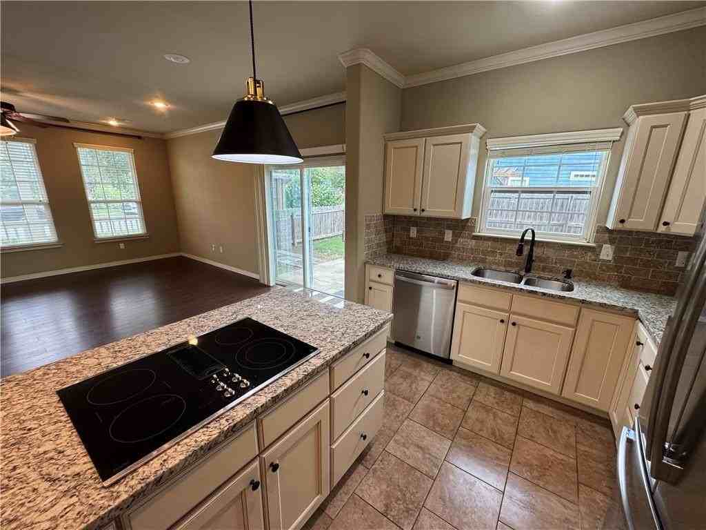 626 N Tennyson Ln - Photo 6 of 29