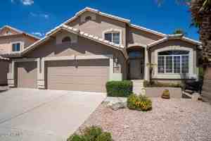 featured image of 2550 E Taro Ln