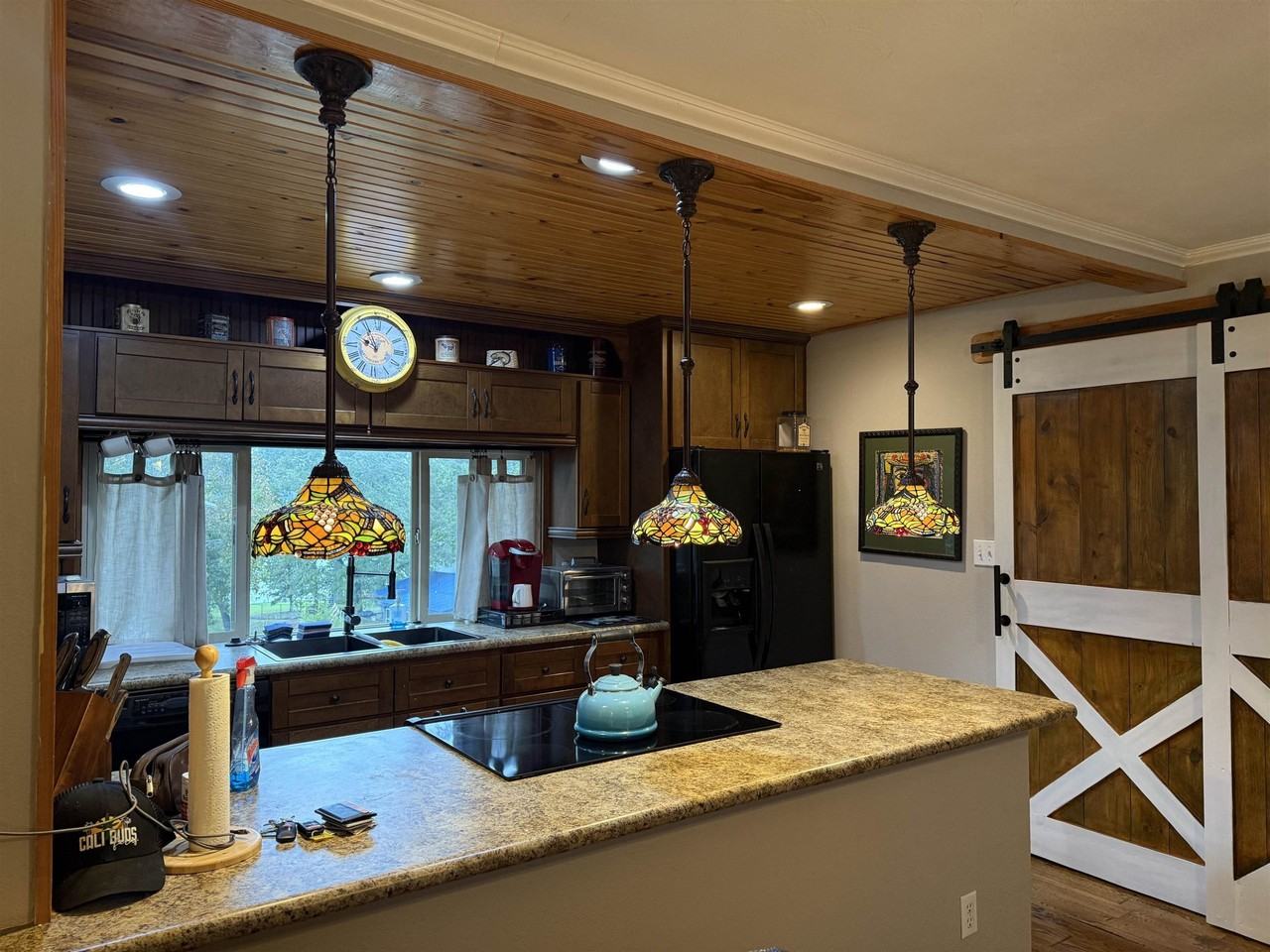 129 W Lakeshore Dr - Photo 5 of 33