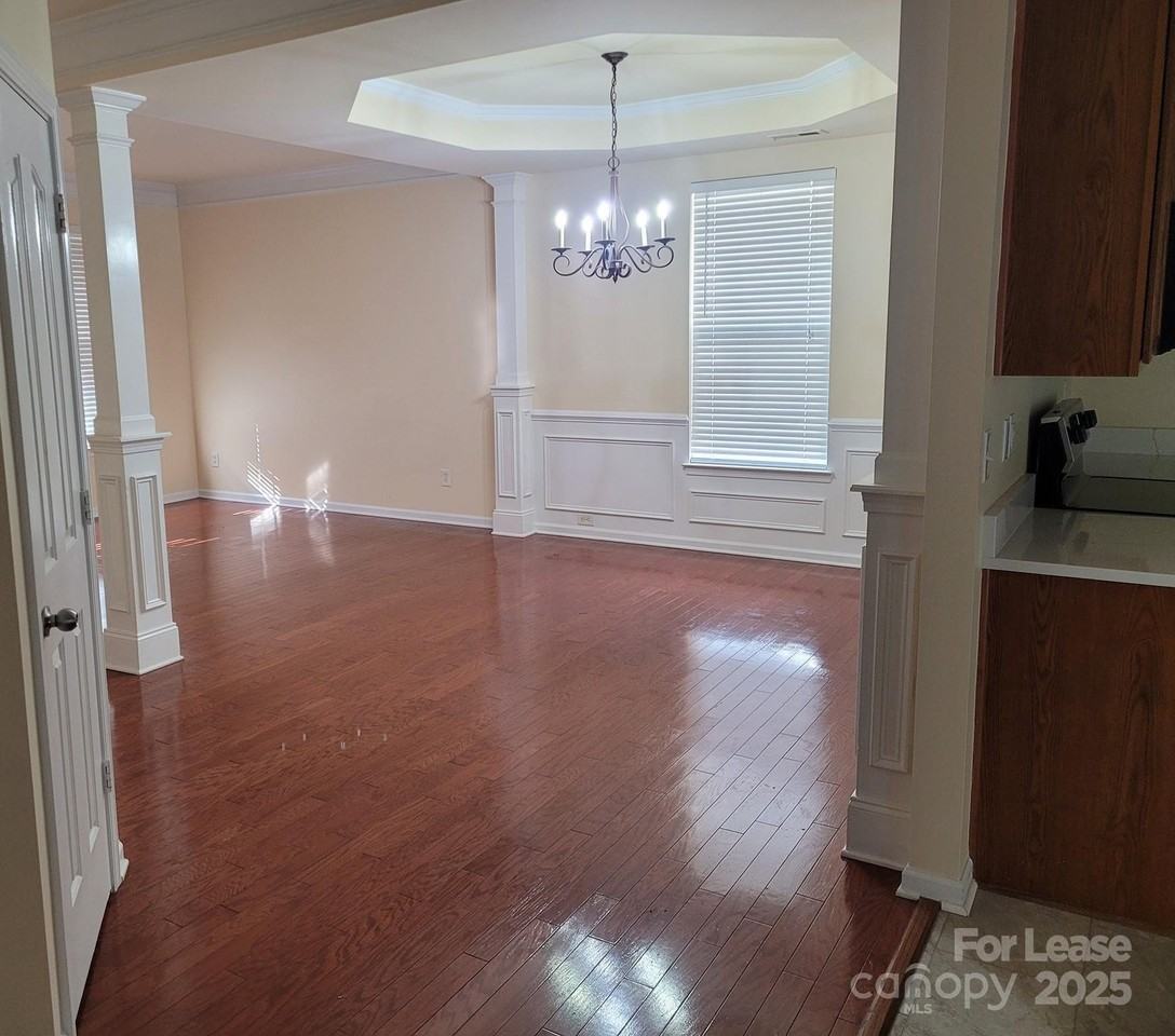 13008 Rothe House Rd - Photo 7 of 26