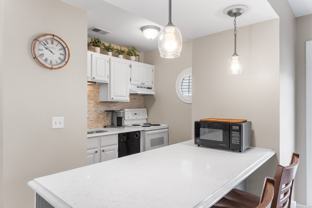 2124 Old Pond Lane #2124 - Photo 1 of 1