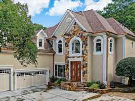 featured image of 6709 Wooded Cove Ct