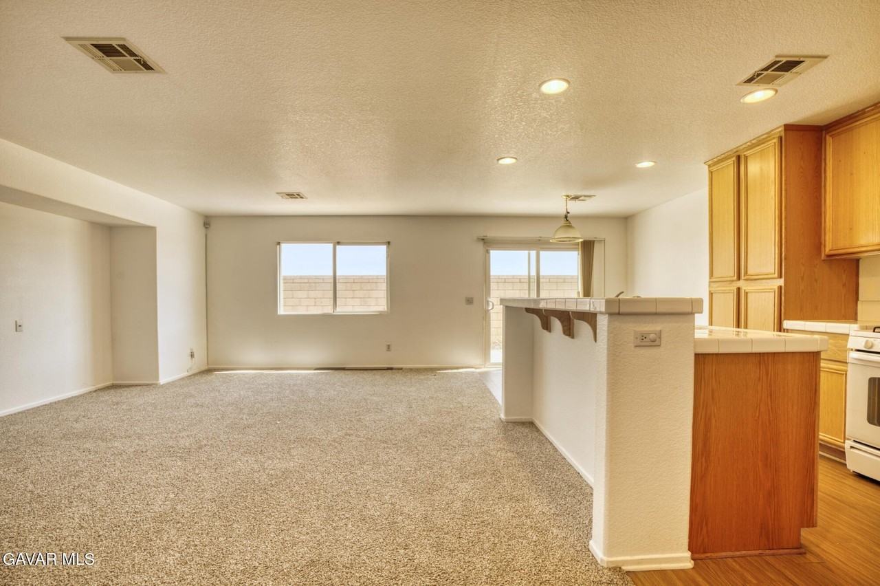 45444 Spahn Ln - Photo 3 of 13