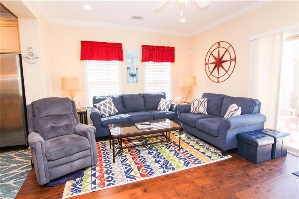 1501 Reserve Ct - Photo 6 of 24