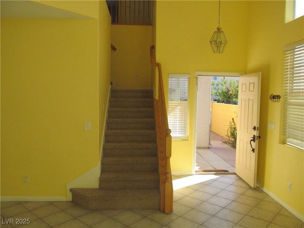 9572 Sunshade Court - Photo 3 of 26