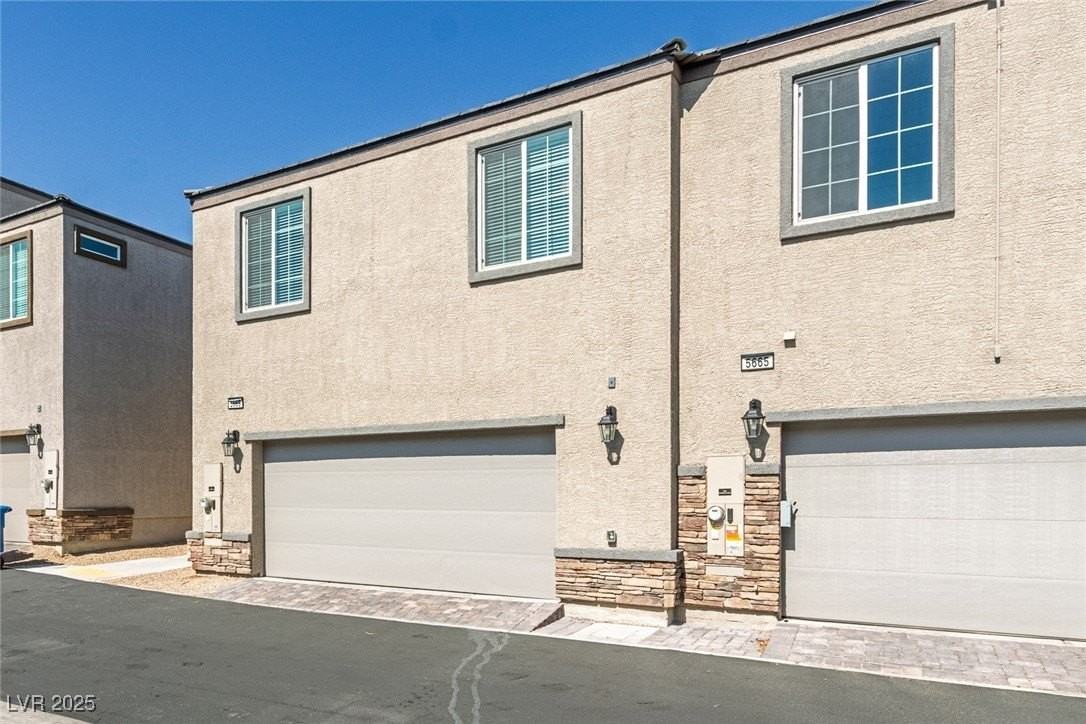 5669 Steampunk St - Photo 7 of 35