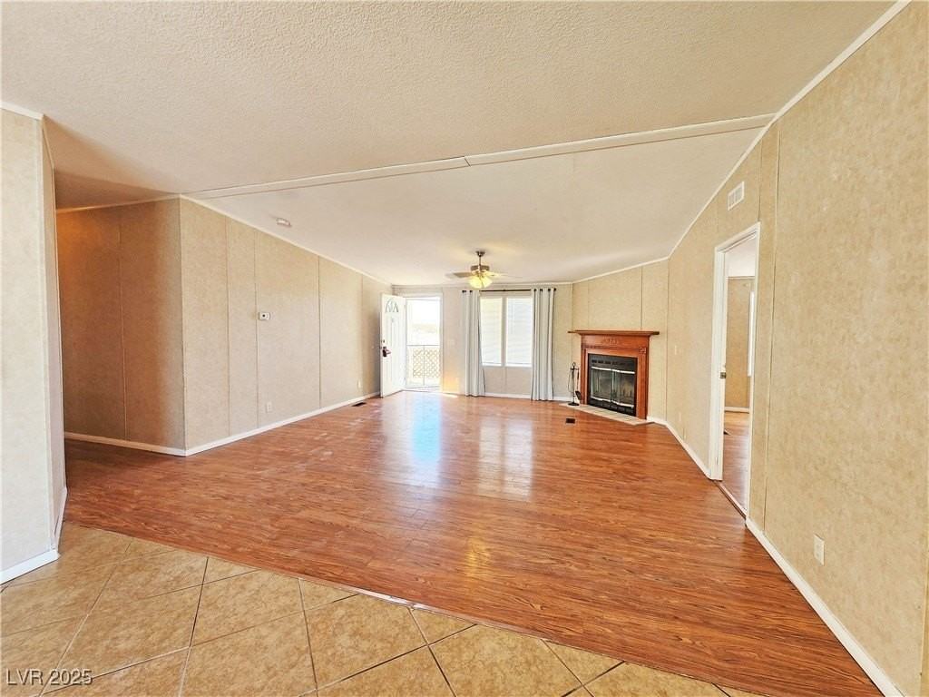 6060 Superior Lane - Photo 7 of 34