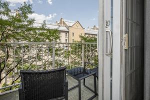 featured image of 206 Shearwater Ct W #44