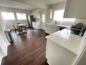 Linda Ln Se - Photo 1 of 1