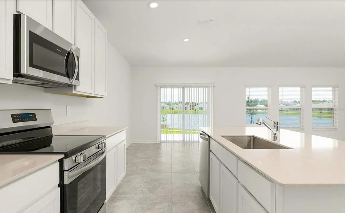 Worchester Dr - Photo 2 of 13