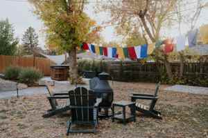 featured image of Crescent Dr