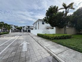 11706 Sw 106th Ter #11706 - Photo 1 of 1