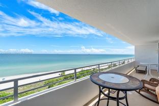 5555 Collins Ave #10K - Photo 1 of 1