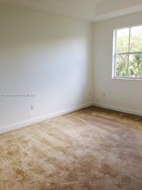 7912 Northwest 107th Court - Photo 4 of 8