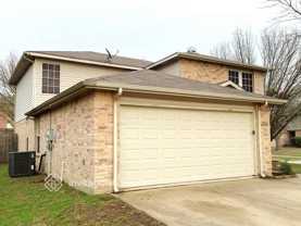 2912 Barberini Dr - Photo 1 of 1