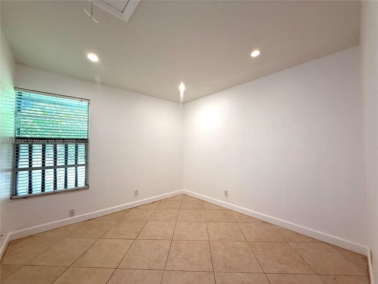 3032 Coral Ridge Dr #217C - Photo 7 of 19