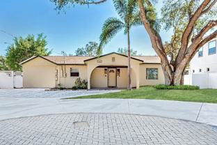 3402 W Van Buren Dr - Photo 1 of 1