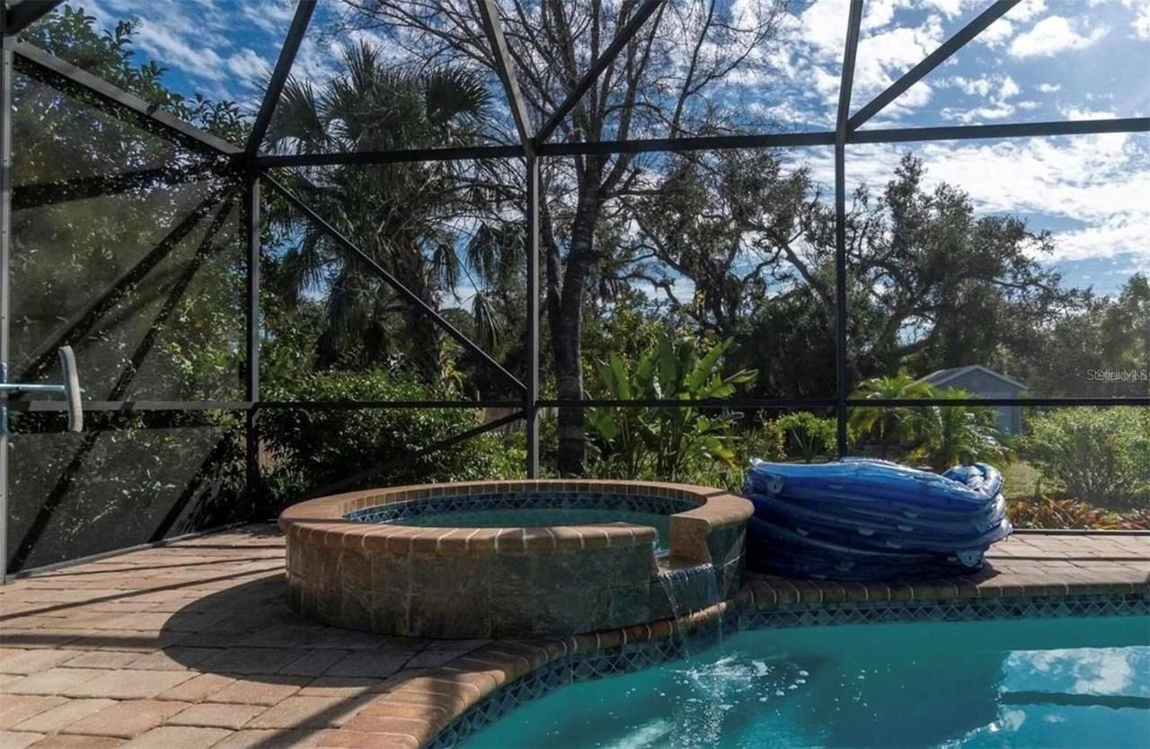 15467 Gregus Ave - Photo 3 of 25