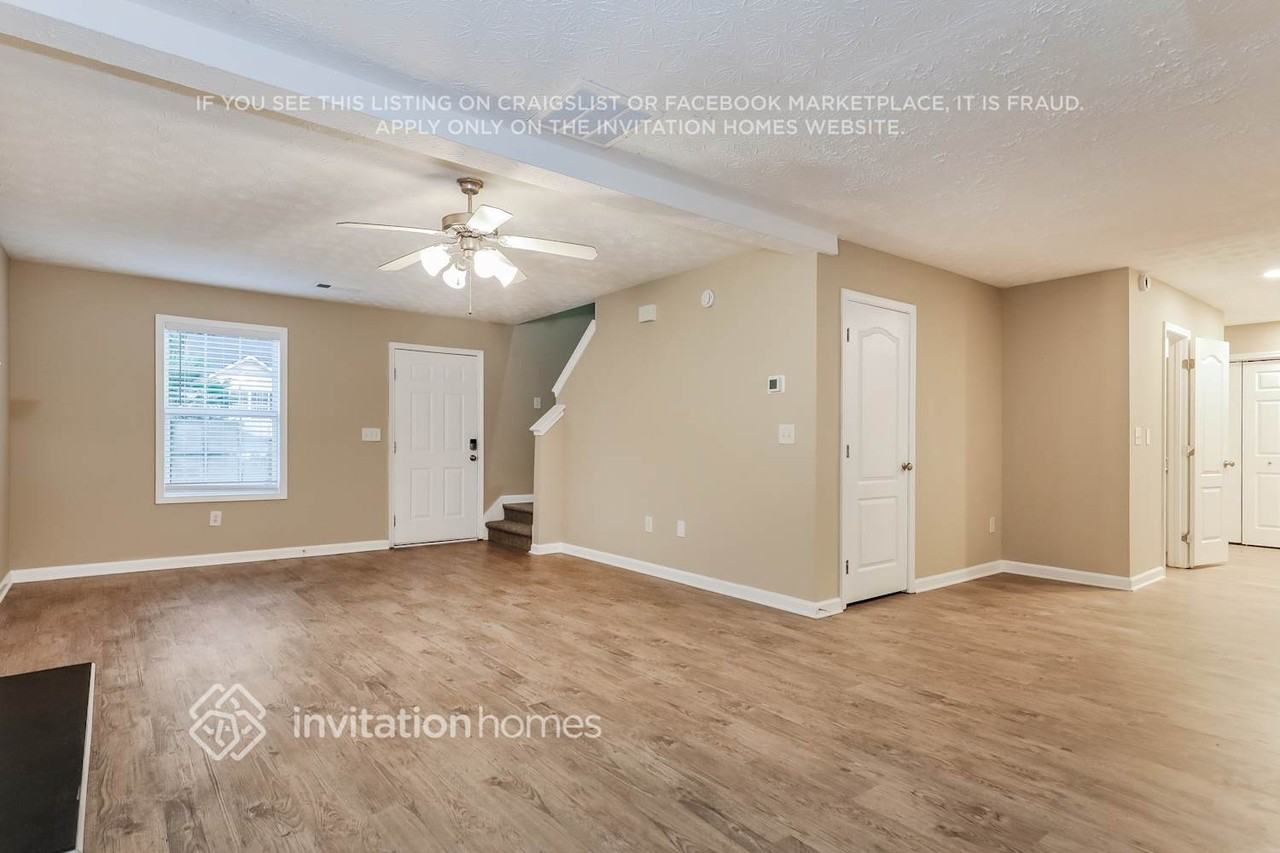 270 Valley View Dr - Photo 4 of 18