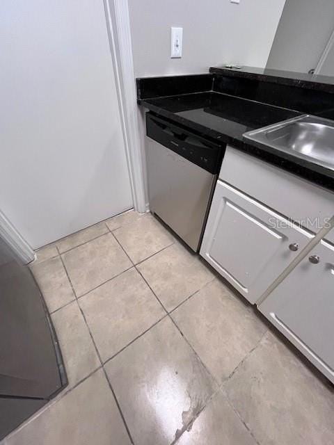 5578 Metrowest Blvd #105 - Photo 3 of 11